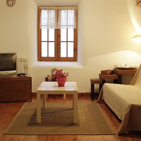 Quiet Apartment! Sagrada Familia! บาร์เซโลนา ภายนอก รูปภาพ
